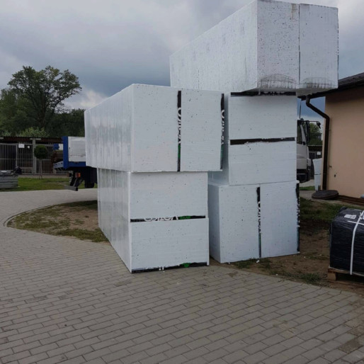 Ocieplamy schroniska